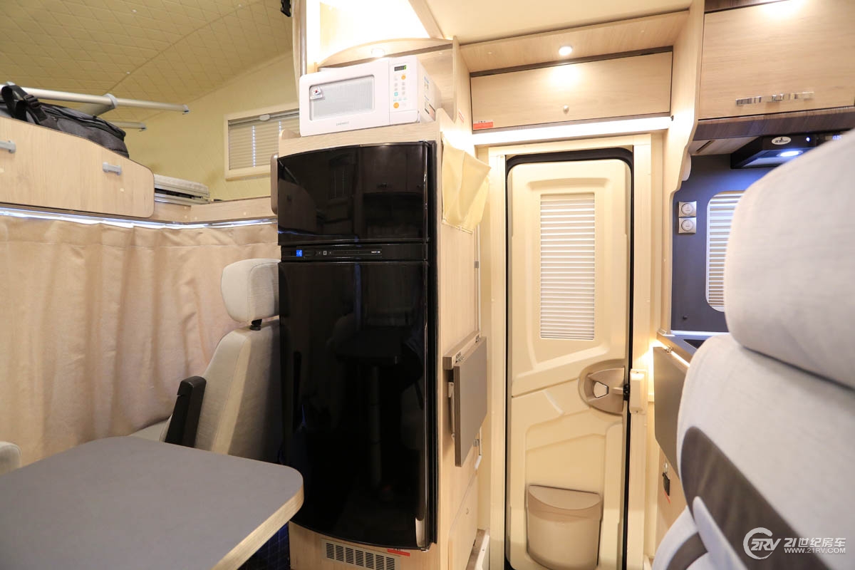 亚特b型房车最新款,10年的房车