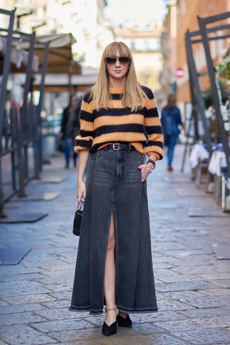 tee条纹搭配图片,条纹t恤这样穿才好看