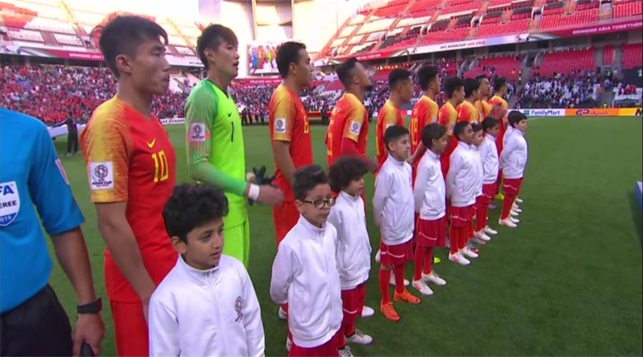 国足史上最屈辱一球,国足屈辱丢球视频