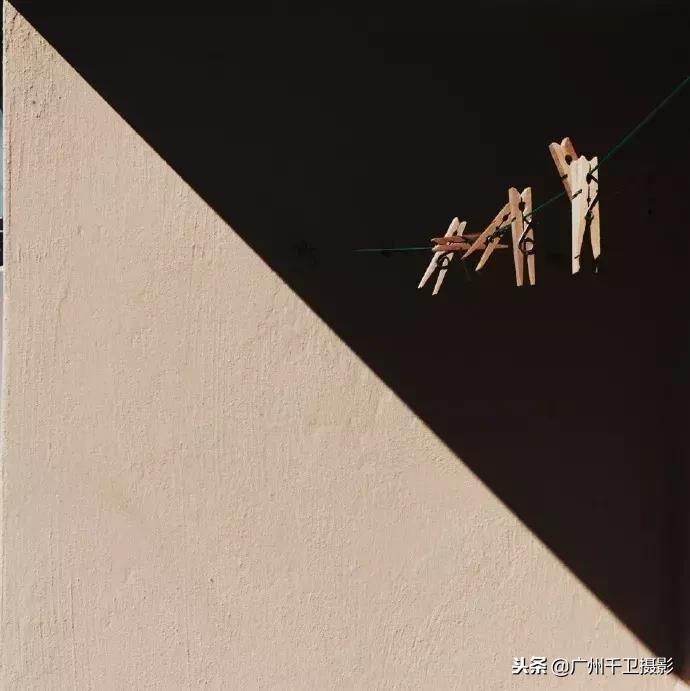 摄影必学的9种构图方法,摄影萌新必学12个构图技巧