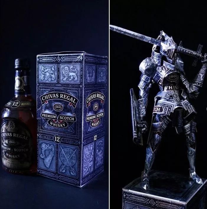 小哥用废纸盒惊艳27万人，跟他一比，我简直是手残