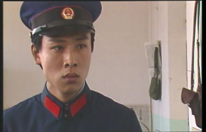 中国警服变迁的历史意义,警服变迁可以折射出什么