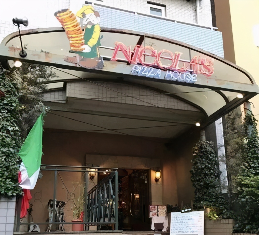 坐拥六本木都市核心，尽享时尚便利生活