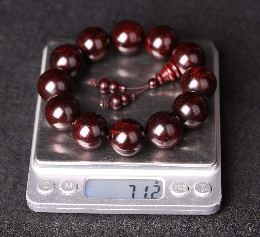 印度小叶紫檀鉴定证书怎么看,小叶紫檀手串的鉴定证书靠谱吗