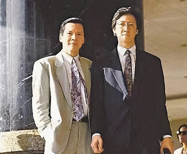 逼成龙下跪、掌掴曾志伟、封杀张柏芝？深扒向氏夫妇叱咤港圈史