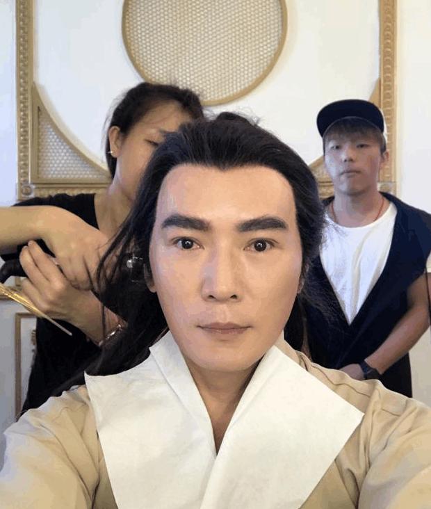 “古装第一*男美**”焦恩俊的毁灭史，和他的两段狗血婚姻