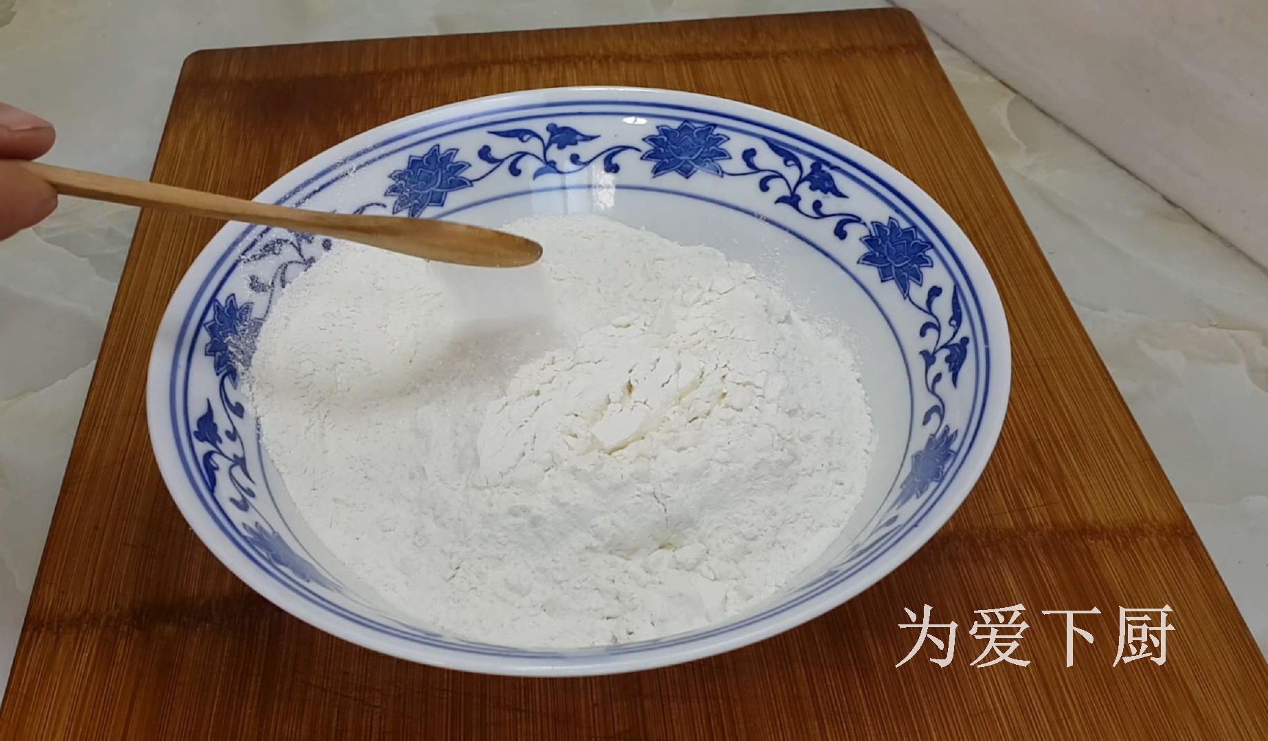 自制小油条家常做法和配方大全,筷子搅搅就能做的空心小油条