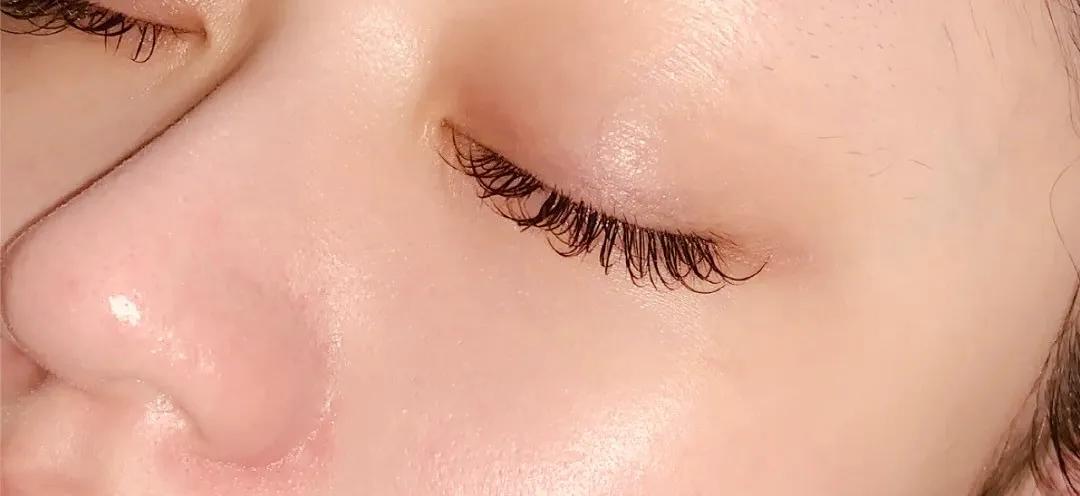 水乳有必要那么多功效吗,水乳的正确使用方法和注意事项