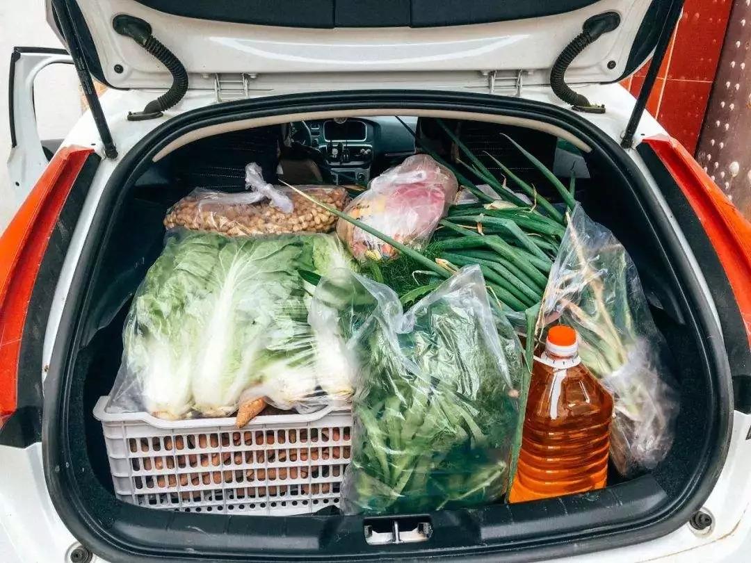 当代年轻人点外卖纠结,成年人点外卖怕被家长发现吗