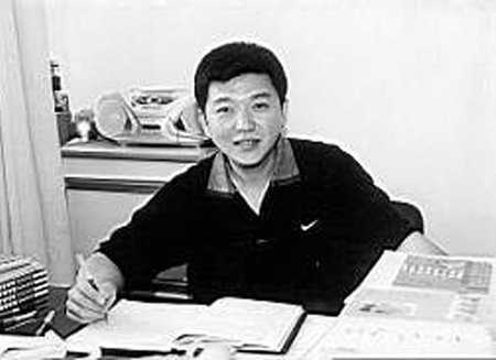 当年张默打童瑶的时候,张默打童瑶事件图片