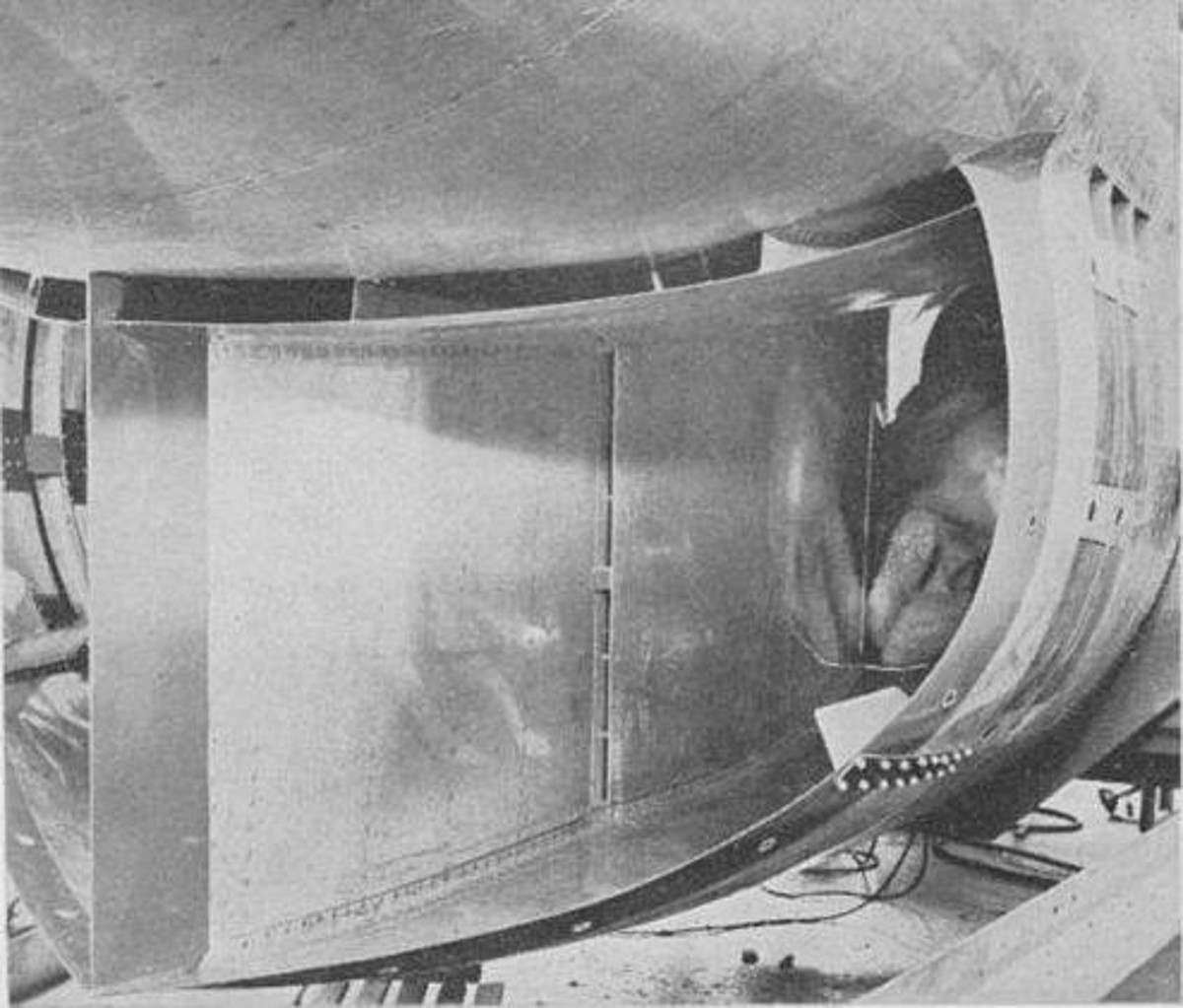 滚回绘图板-航空史上那些被淘汰的方案26-霍克P.1103/1121