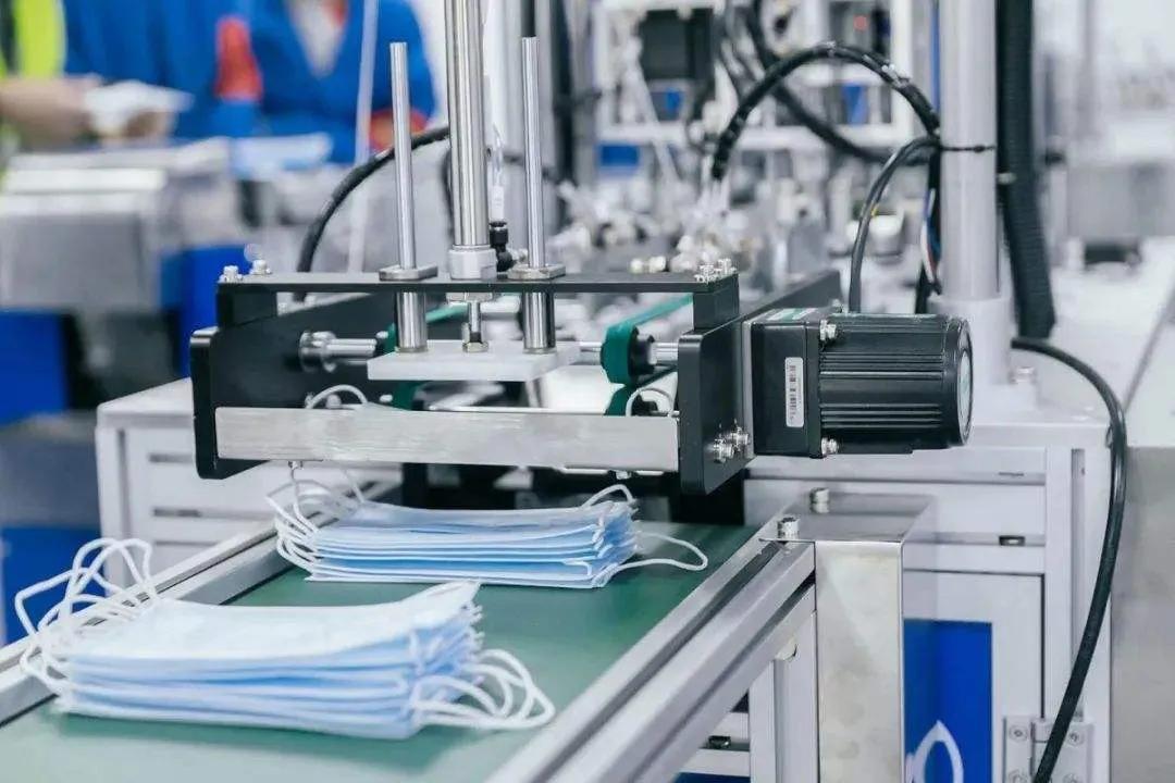 马布里给家乡买口罩,给马布里捐助50w