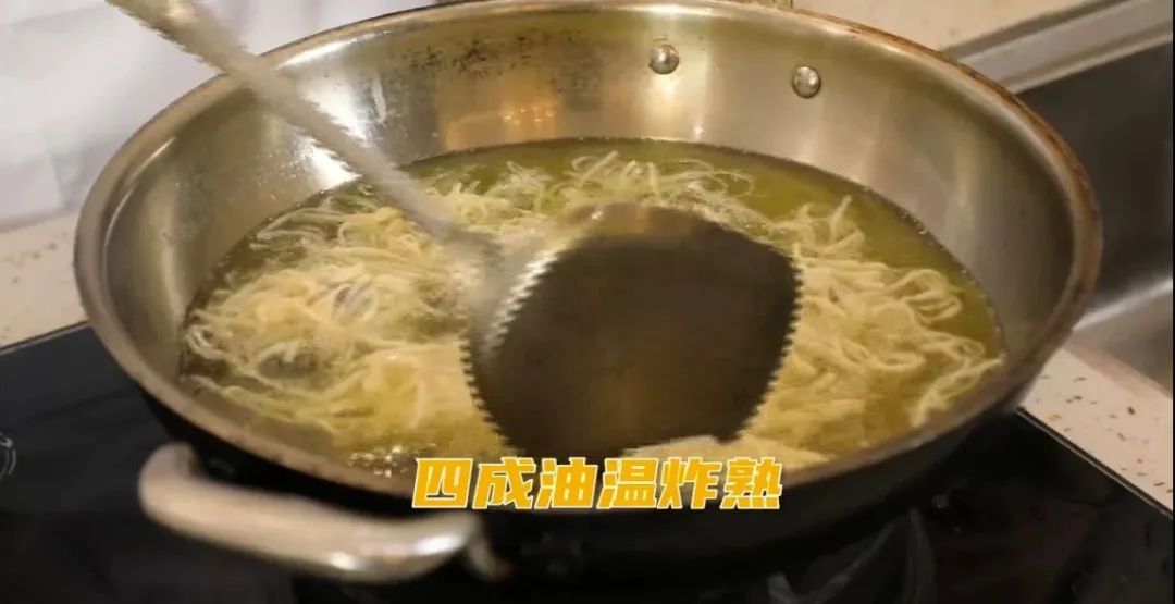 香煎芒果虾球,百香果芒果虾球做法