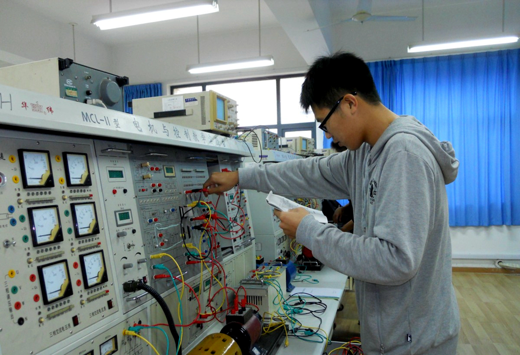 电气工程及其自动化专业是理科吗,电气工程及自动化专业大学排名100