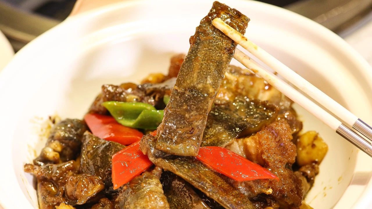 “凉飕飕”火锅来到深圳，清甜消暑！还有龟苓膏送~