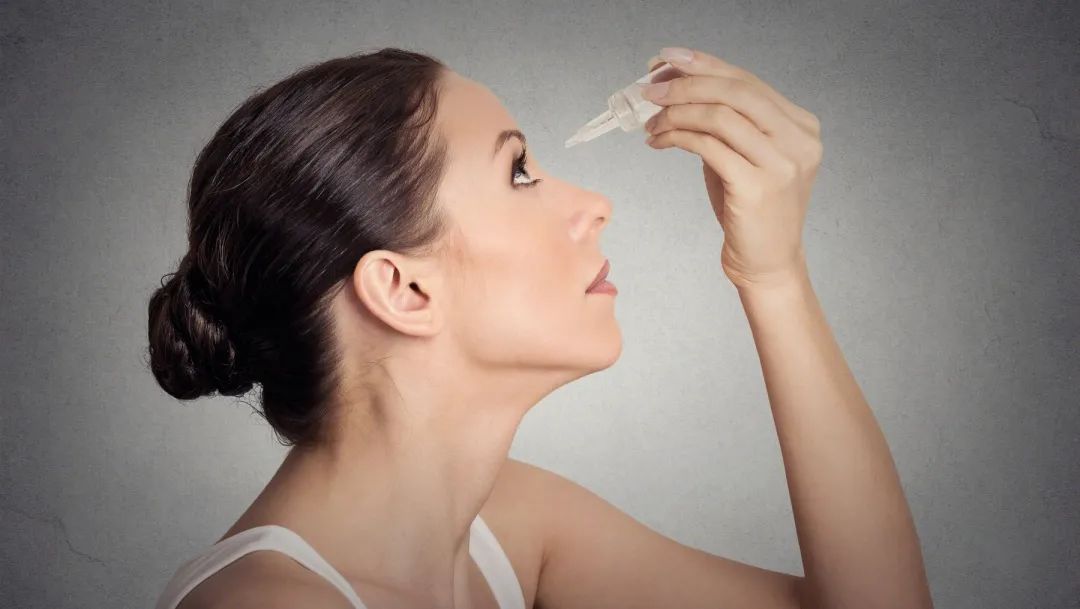 整天电脑前工作怎么缓解眼疲劳,经常用手机电脑怎样缓解眼疲劳