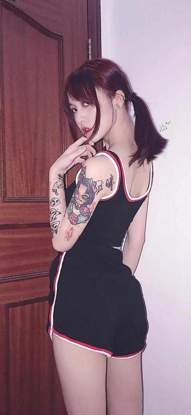 美女养眼壁纸动漫,超清治愈养眼美女手机壁纸