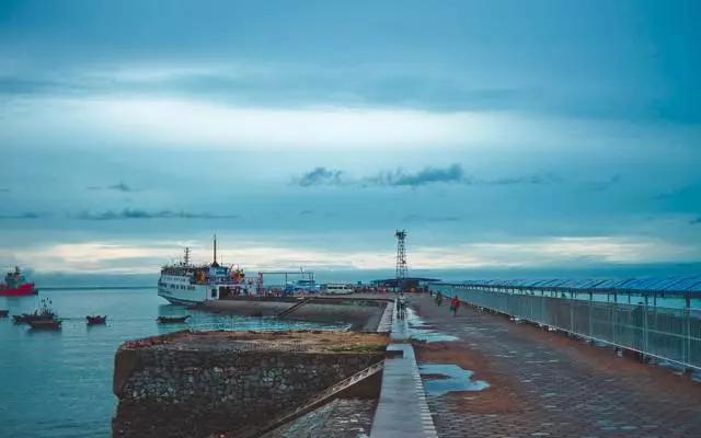 哪里的海岛比鼓浪屿好玩,跟鼓浪屿一样的小岛