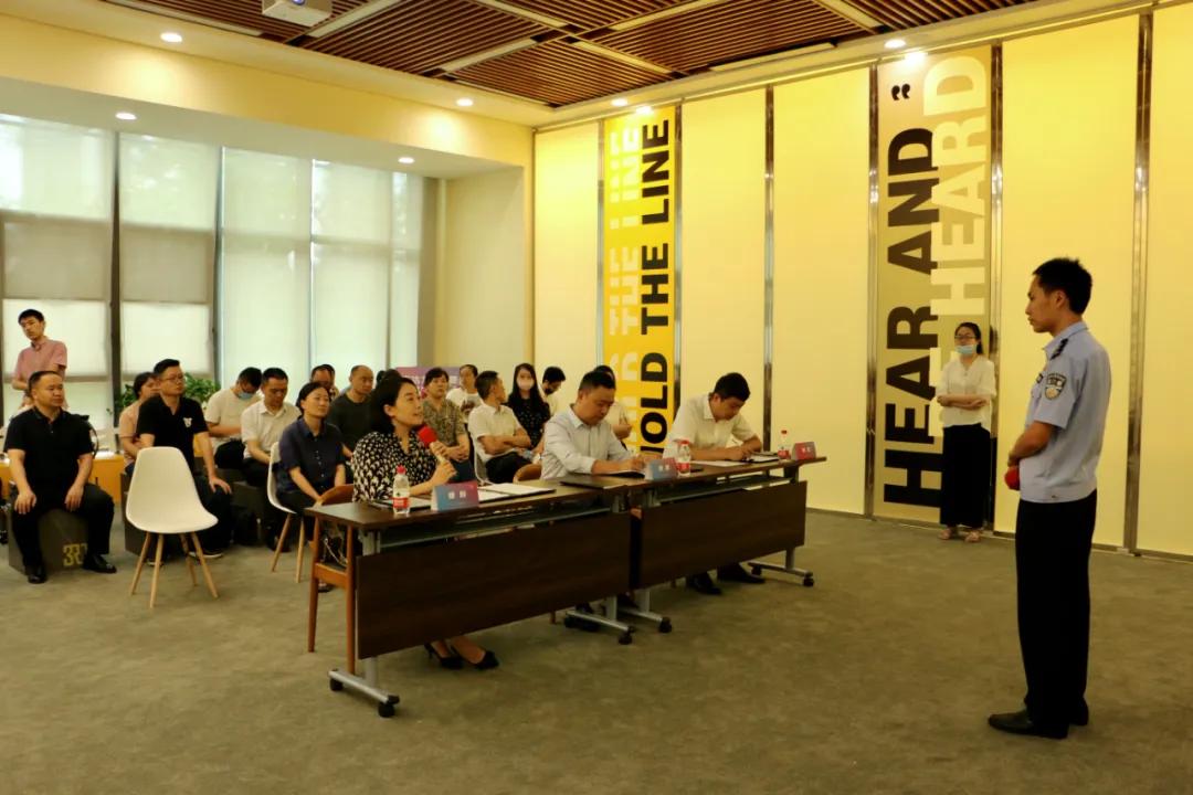 来表达国泰民安的诗句,来表达对水果的喜好英语