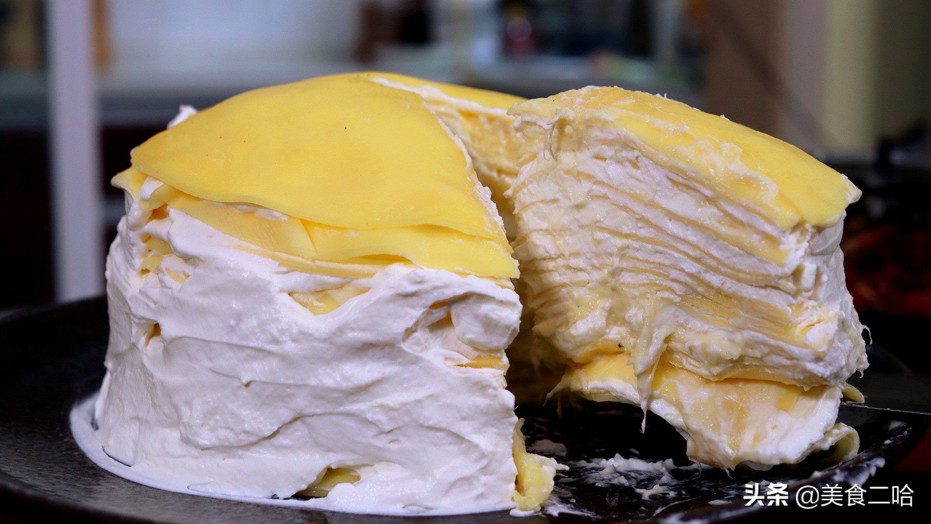 千层蛋糕皮怎么煎才薄窍门,千层蛋糕饼皮制作方法没有模具