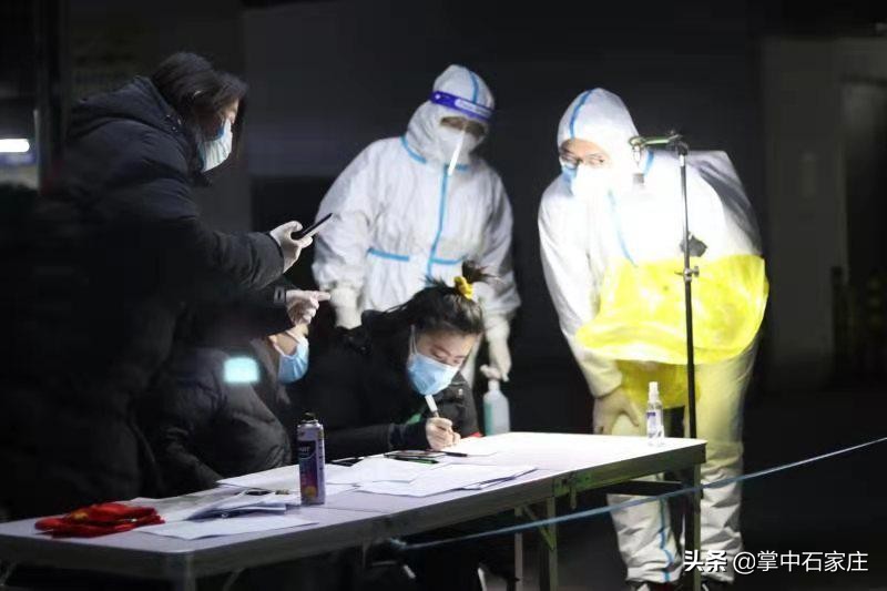 碧景园90余名社区工作者、志愿者舍小家，冲上战“疫”一线