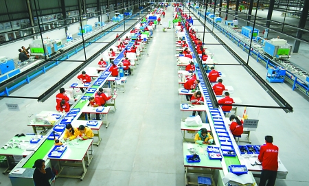 做鞋的生产线,怎么找工厂代工鞋子