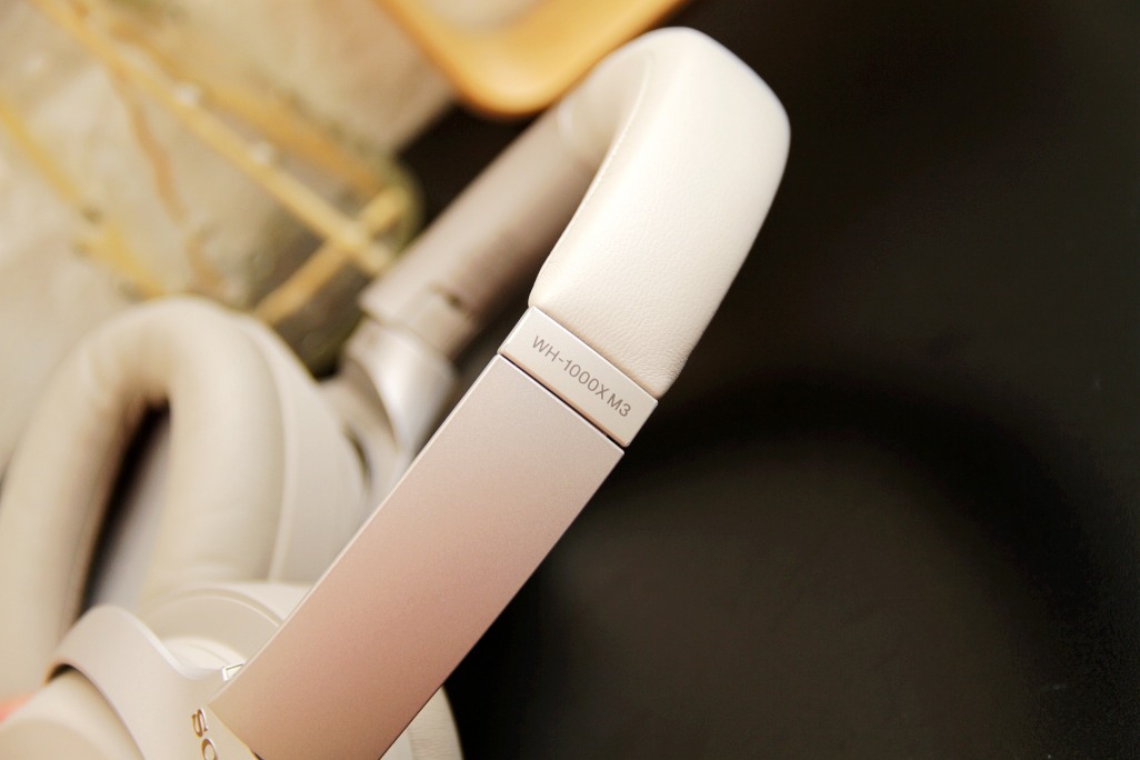 索尼旗舰降噪耳机测评,头戴式索尼降噪耳机测评