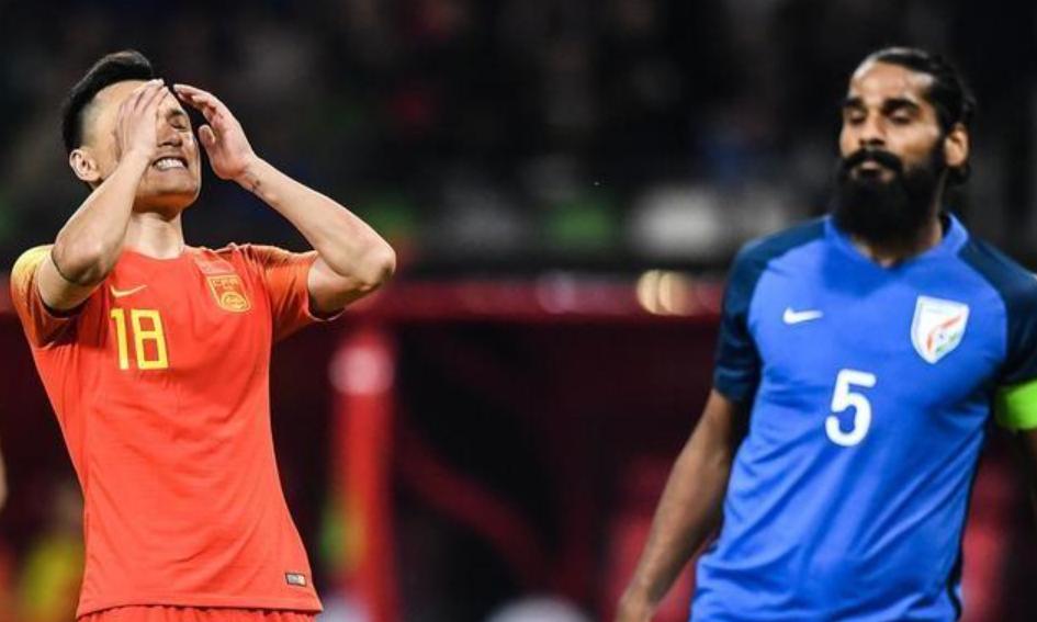 里皮国足0:3负于伊朗,国足世预赛战胜伊拉克