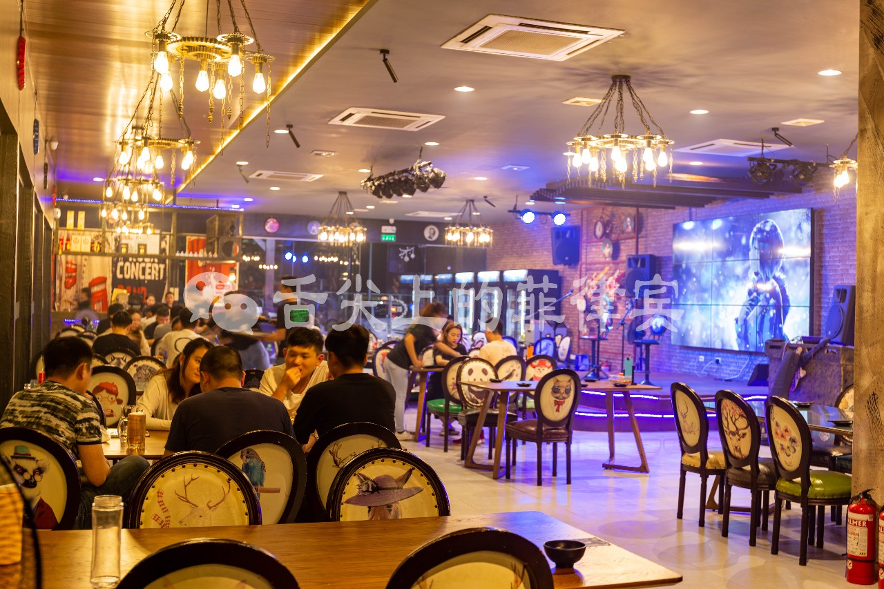 吉林延边女老板将中国美食带到菲律宾，生意火爆