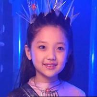 童星因鼻子变大遭网暴，本尊辟谣是怀孕的原因，肚子还全是妊娠纹