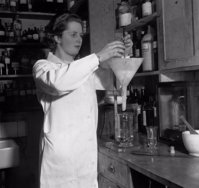 珍藏29年的照片,29张珍贵历史照片