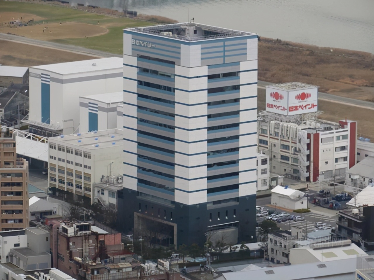 立邦乳胶漆属于哪个国家的,立邦竹炭抗菌净味120属于什么档次