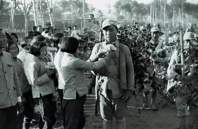 英雄母亲邓玉芬精神,英雄母亲邓玉芬