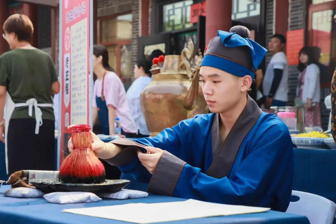 国庆节假期如约至樱桃沟景区你到底盘不盘？