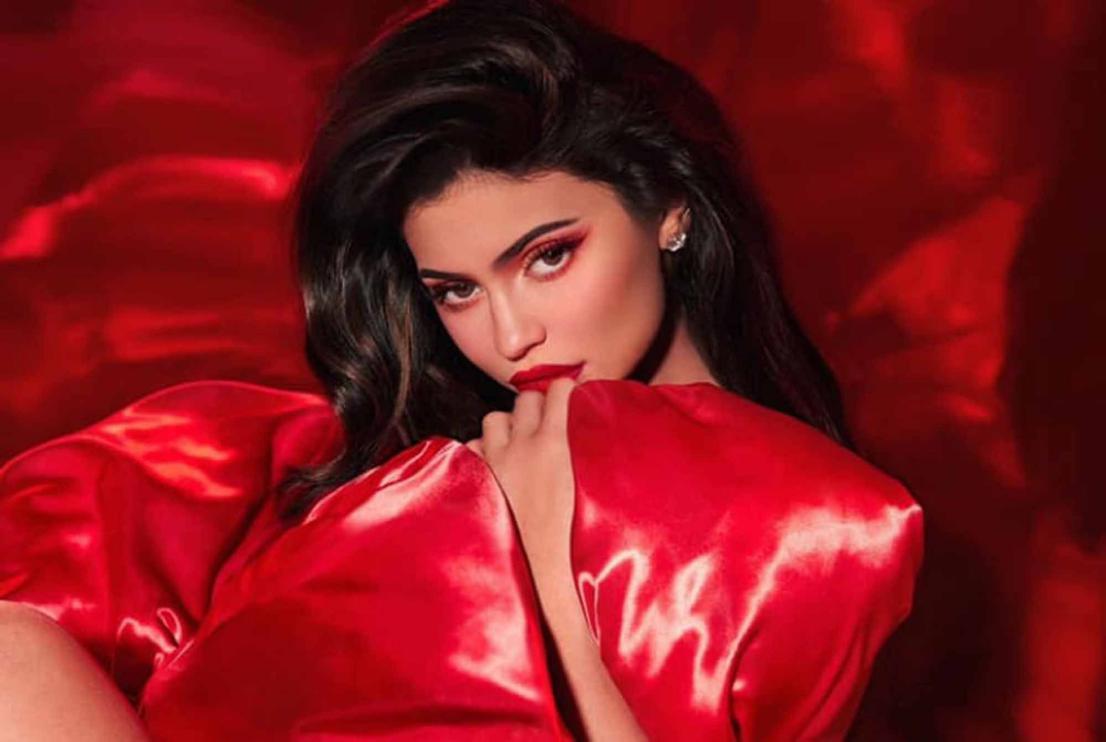 给卡戴珊当助理,卡戴珊助理帮忙整顿