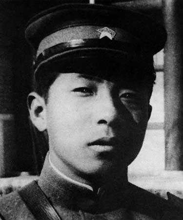 土匪谢文东和坏蛋是怎样炼成的,民国剿匪英雄谢文东