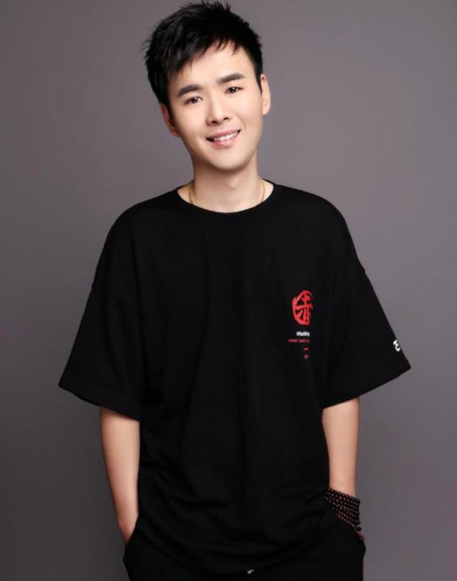 贱圣2019.2.28直播回放,贱圣2018年2月24日晚直播回放