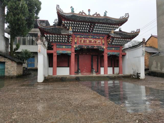 国家重点*物文**，这样的燕窝楼门楼，据说全国仅有两座