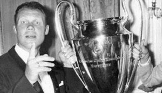 致敬足球老师的视频,致敬教练