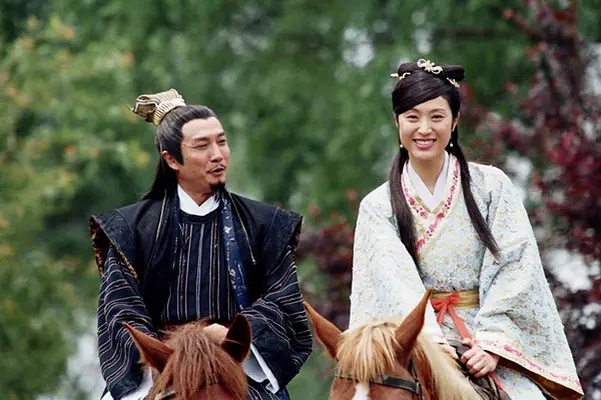 十五年过去，重温《天下第一》，发现这部剧的核心根本不是武学