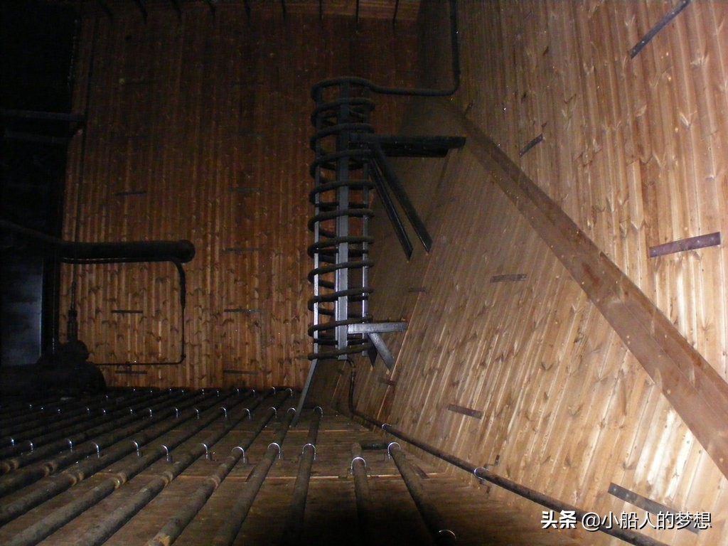 船舶航行烧重油还是轻油,船舶重油为什么要加热