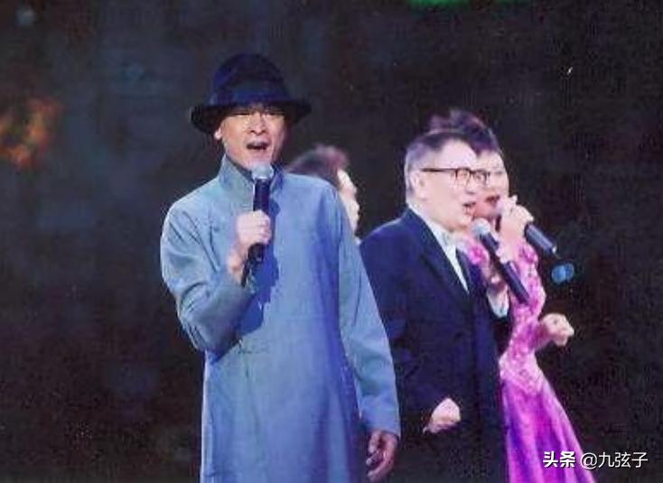 满口脏话的音乐鬼才，一婚出轨二婚娶小娇妻，63岁去世活成了传奇