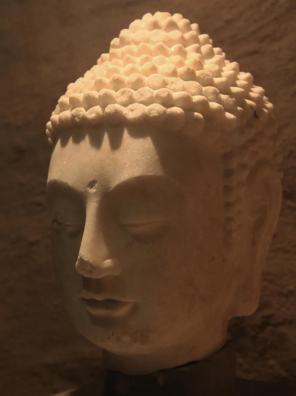 东南亚古造像图片,古造像