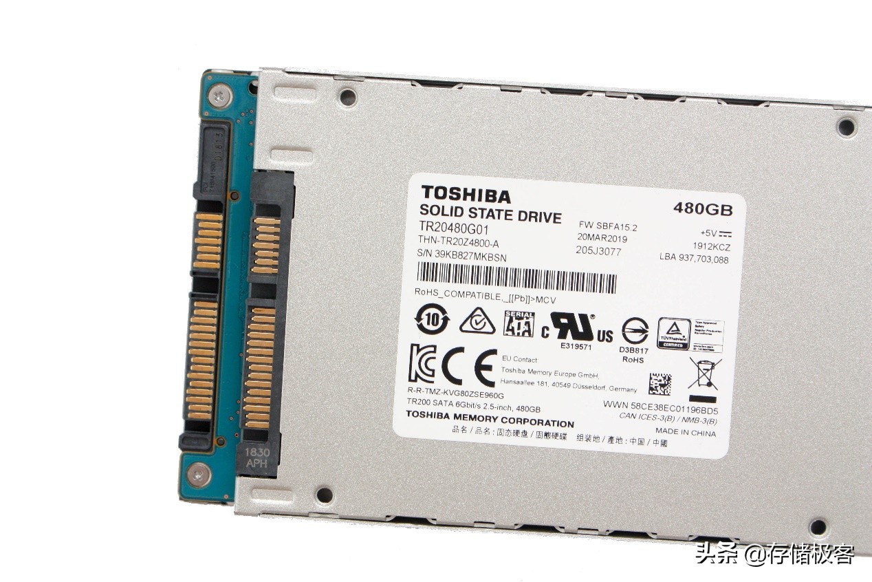 给电脑升级固态硬盘怎么操作,电脑更换固态硬盘需要什么工具