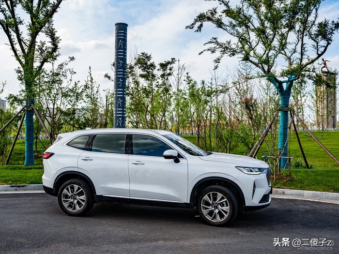 国民神车哈弗h6实用性,大众选车