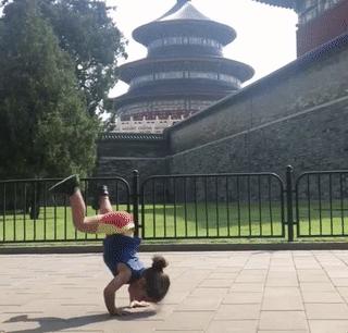 拥有6块腹肌的5岁孩子，人送外号“小泰山”！成年人都要跪了……