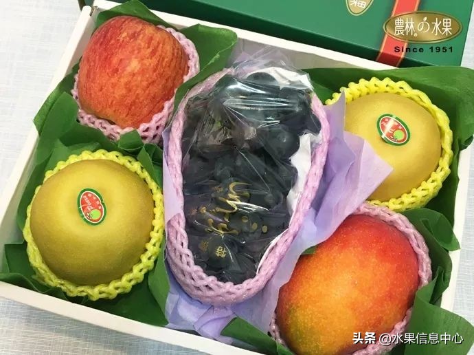 端午水果礼盒搭配在60元左右,端午水果礼盒搭配方案简单