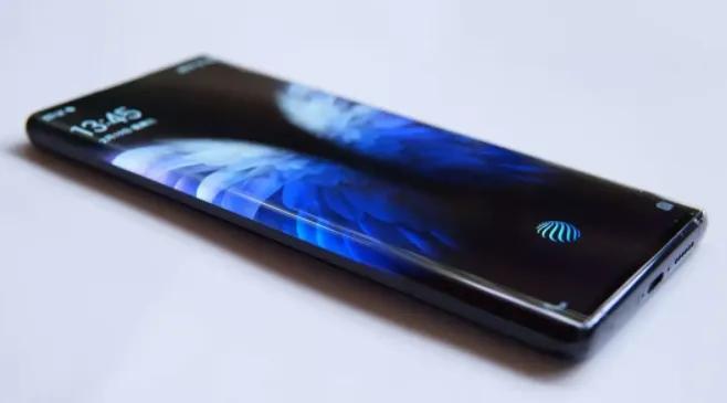 曲面屏手机和直屏手机使用体验,曲面屏与直屏手机