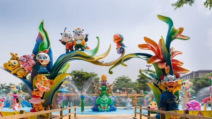 广州长隆水上乐园巨洪峡第一视角,广州长隆适合小朋友玩的水上乐园