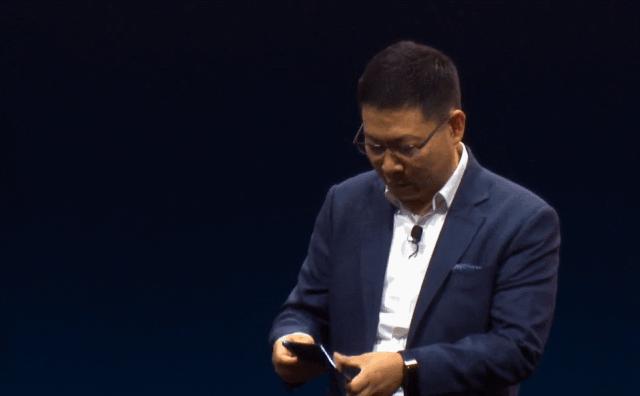 华为5g折叠屏手机在欧洲,华为5g折叠屏手机价格